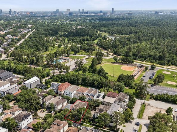 6515 Pickens Street B, Houston TX 77007