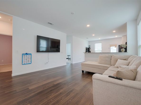 6718 Forbes Run Drive, Houston TX 77075