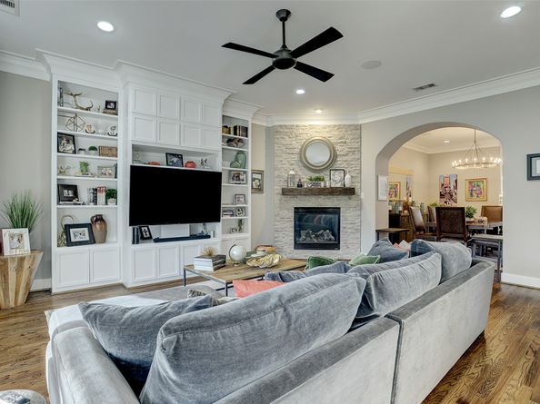 6310 Taggart Street B, Houston TX 77007