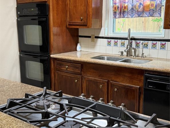 6922 Addicks Clodine Road, Houston TX 77083