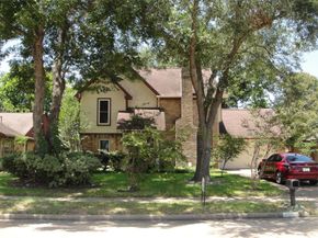 6922 Addicks Clodine Road, Houston TX 77083