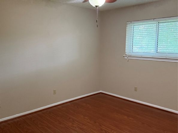 6922 Addicks Clodine Road, Houston TX 77083