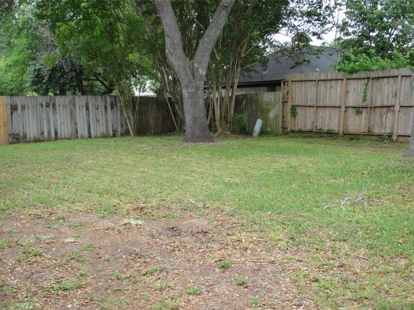6922 Addicks Clodine Road, Houston TX 77083