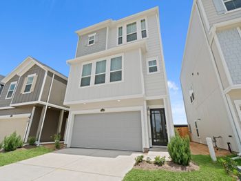 13303 Moncloa Drive