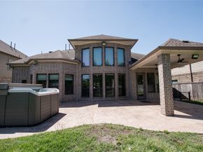 14 Trailing Lantana Place, The Woodlands TX 77354