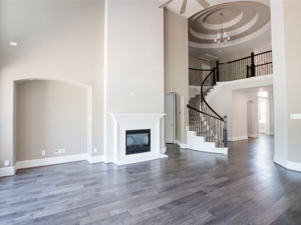 14 Trailing Lantana Place, The Woodlands TX 77354