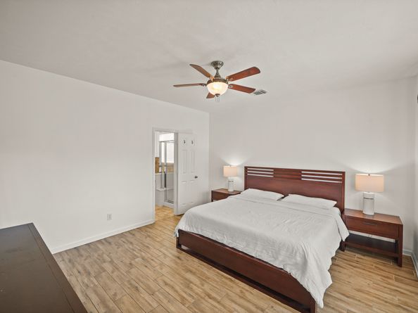 16539 Whitaker Creek Drive, Houston TX 77095