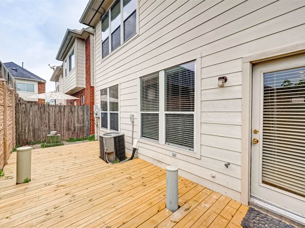 1772 Aden Drive, Houston TX 77003