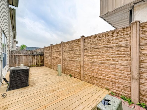 1772 Aden Drive, Houston TX 77003