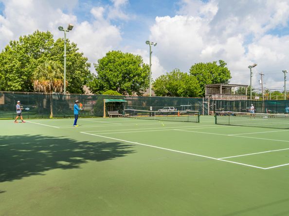 18107 Bal Harbour Drive, Nassau Bay TX 77058