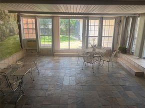 1006 Baymeadow Drive, Houston TX 77062