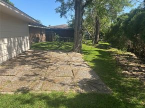 1006 Baymeadow Drive, Houston TX 77062