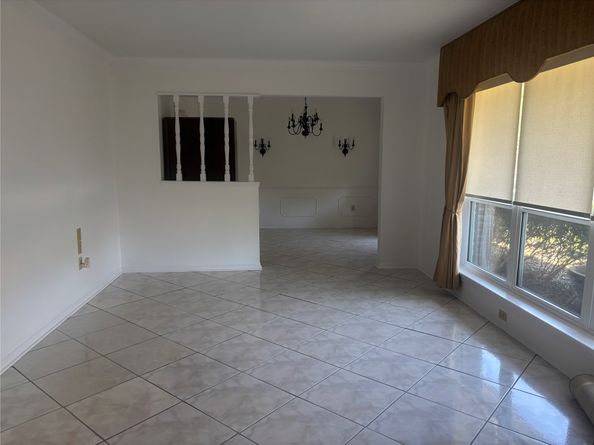 1006 Baymeadow Drive, Houston TX 77062