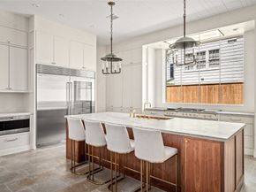 2525 Inwood Drive, Houston TX 77019