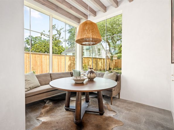 2525 Inwood Drive, Houston TX 77019