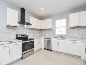 10322 Rancho Bernardo Lane, Sugar Land TX 77498