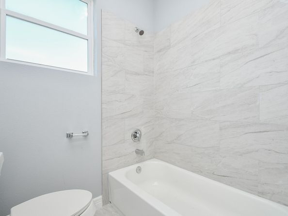 10322 Rancho Bernardo Lane, Sugar Land TX 77498
