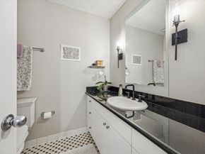 915 Franklin Street 2L, Houston TX 77002