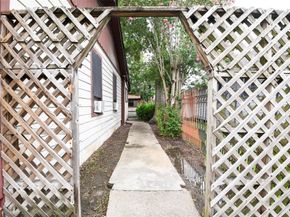 3614 Billingsley Street, Houston TX 77009