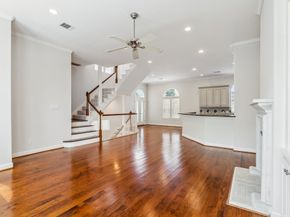 2218 Bellefontaine Street B, Houston TX 77030