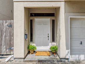 2218 Bellefontaine Street B, Houston TX 77030