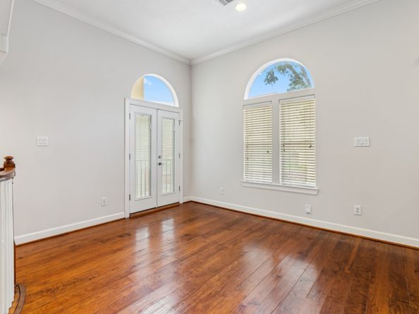 2218 Bellefontaine Street B, Houston TX 77030