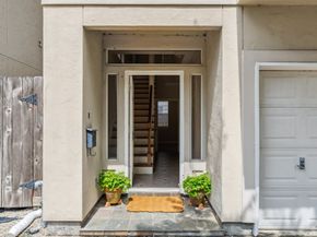 2218 Bellefontaine Street B, Houston TX 77030