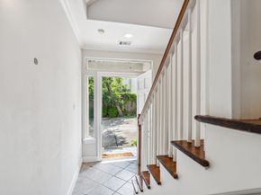 2218 Bellefontaine Street B, Houston TX 77030