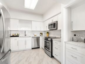 14 Greenway Plaza 12L, Houston TX 77046