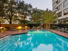 14 Greenway Plaza 12L, Houston TX 77046