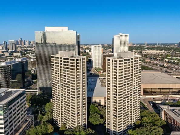 14 Greenway Plaza 12L, Houston TX 77046