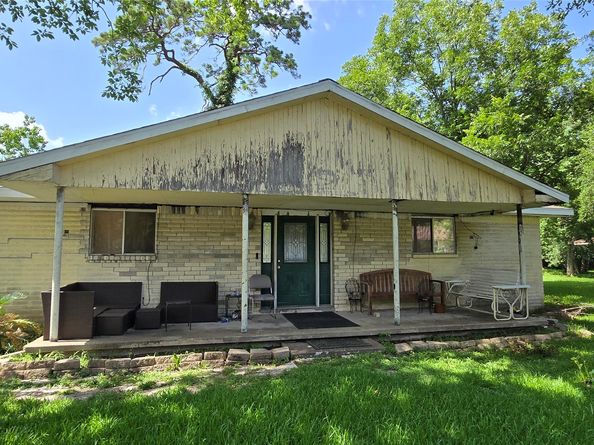 9438 Everglade Drive, Houston TX 77078