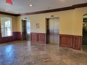 7575 Kirby Drive 1211, Houston TX 77030