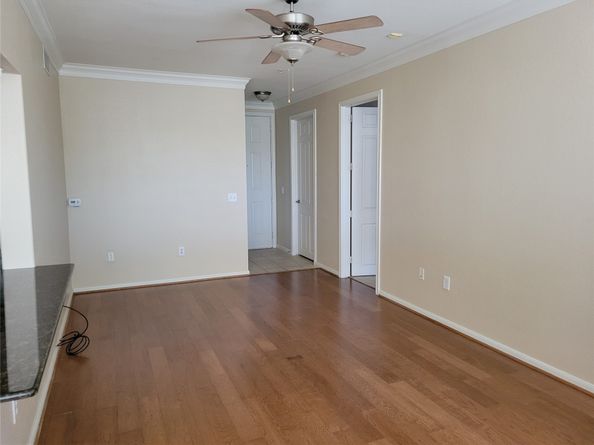 7575 Kirby Drive 1211, Houston TX 77030