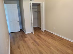 7575 Kirby Drive 1211, Houston TX 77030