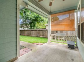 130 W Montfair Boulevard, The Woodlands TX 77382