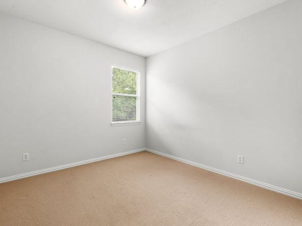 130 W Montfair Boulevard, The Woodlands TX 77382