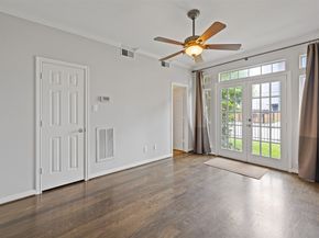 1515 Oakdale Street 7, Houston TX 77004