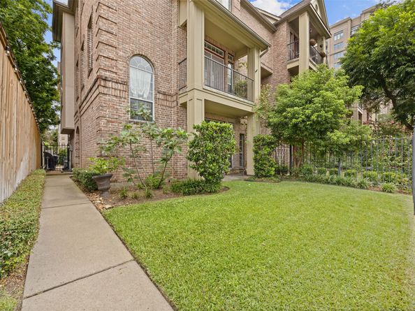 1515 Oakdale Street 7, Houston TX 77004