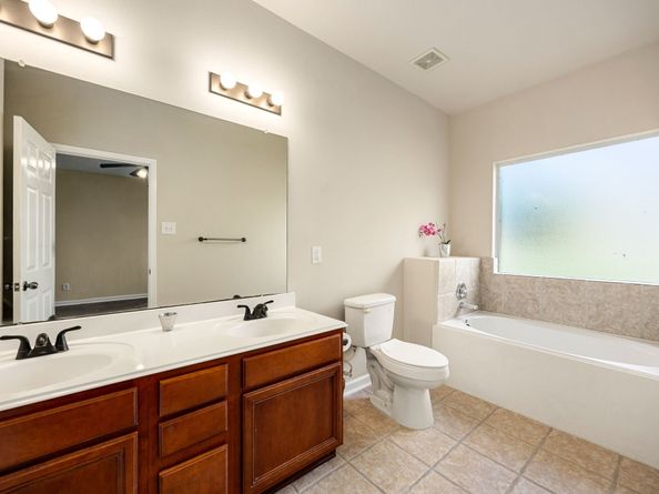 10427 Lyndon Meadows Drive, Houston TX 77095