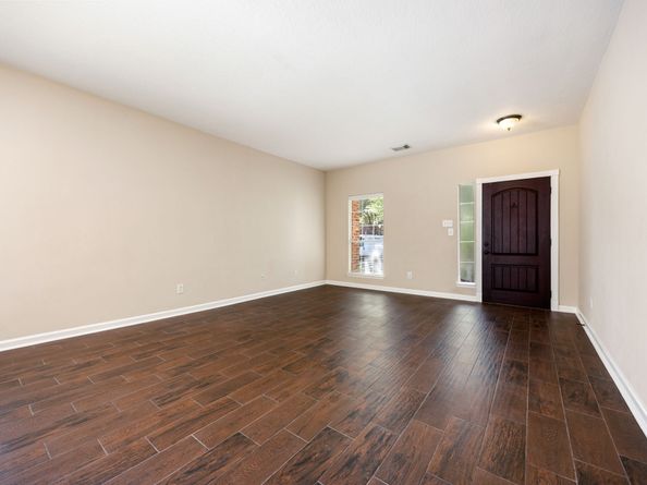 10427 Lyndon Meadows Drive, Houston TX 77095