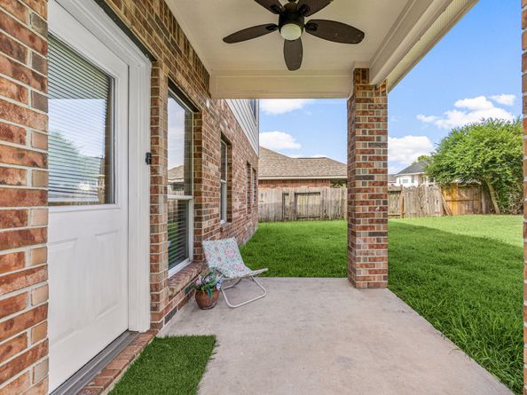 10427 Lyndon Meadows Drive, Houston TX 77095