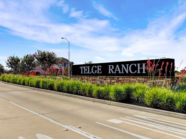 15706 Telge Ridge Lane, Cypress TX 77429