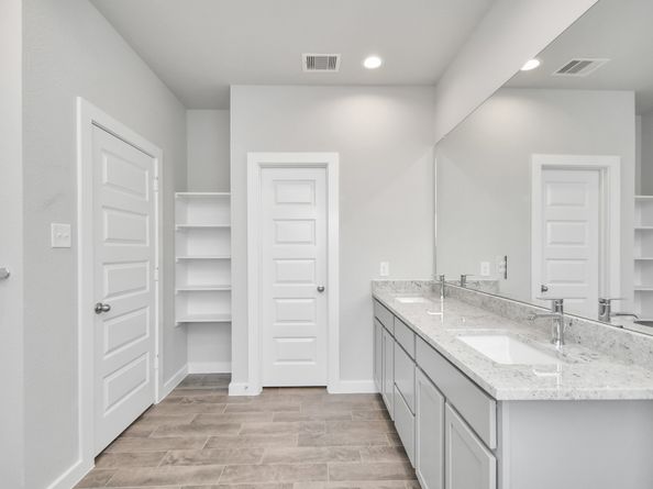 15706 Telge Ridge Lane, Cypress TX 77429