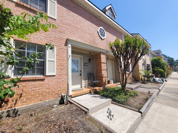2030 Plantation Drive B2, Conroe TX 77301