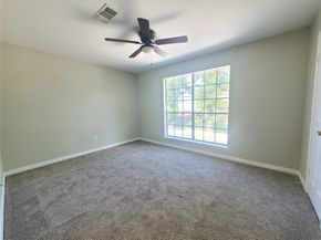 2030 Plantation Drive B2, Conroe TX 77301