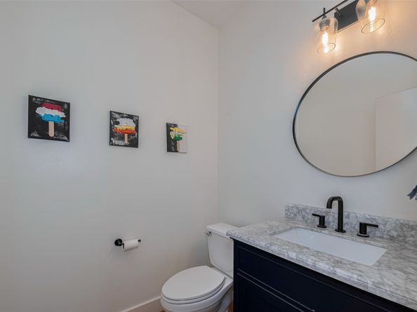 308 Dennis Street, Houston TX 77006