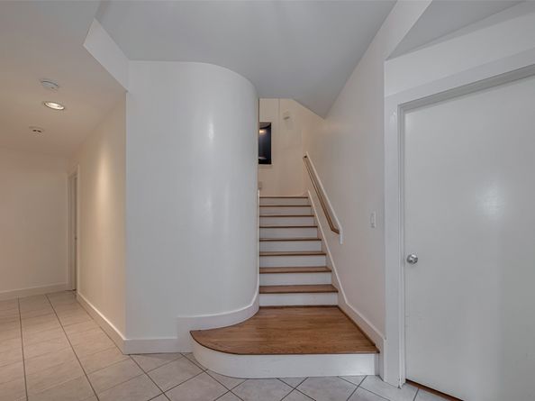308 Dennis Street, Houston TX 77006