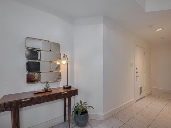 308 Dennis Street, Houston TX 77006