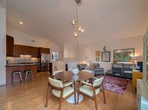 308 Dennis Street, Houston TX 77006